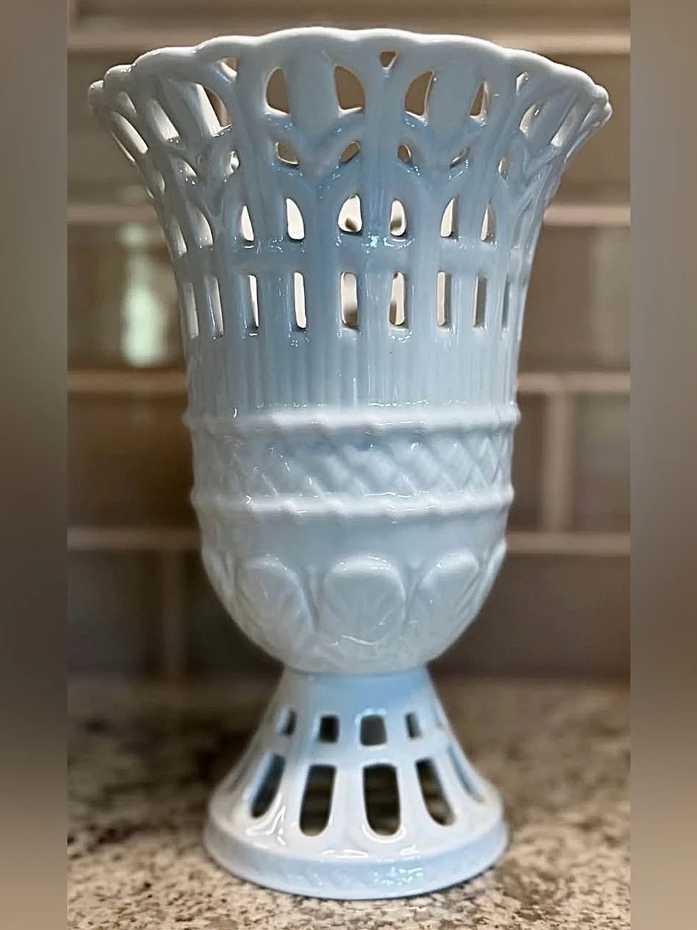 Mikasa Bridal Lace 8” Vase White Pierced Pedestal Floral Vase
